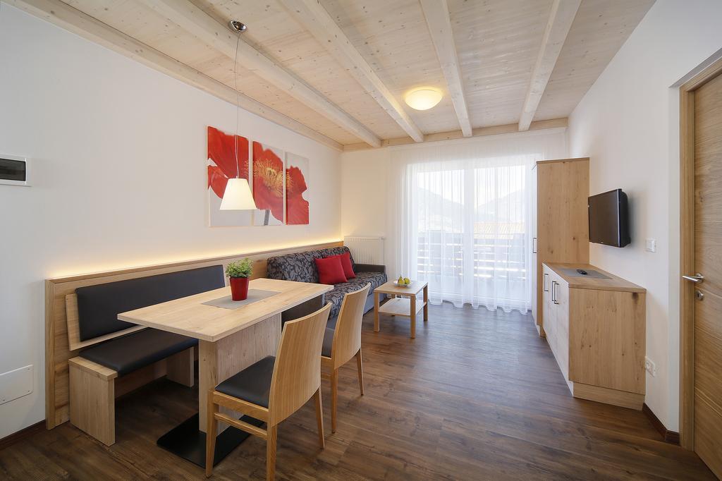 Residence Apartment Nelkenstein Schenna Phòng bức ảnh